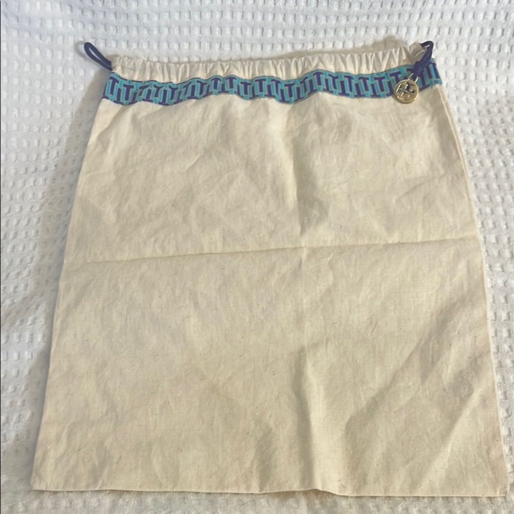 Tory Burch Cream Dust bag with Blue Accents - Picture 2 of 3